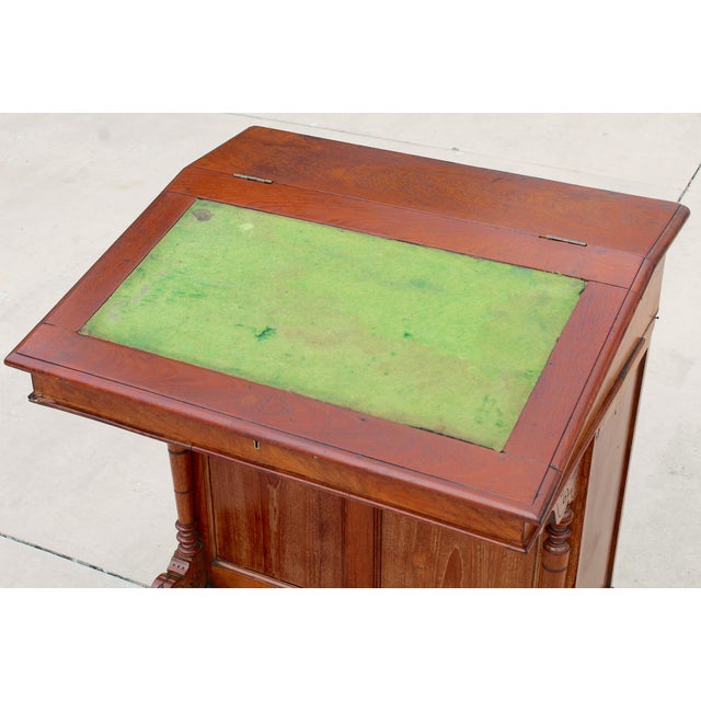 Antique 1860s Victorian Walnut Davenport Writing Desk English Slant Front Secretary With Original Green Baize Top For Sale - Image 9 of 18