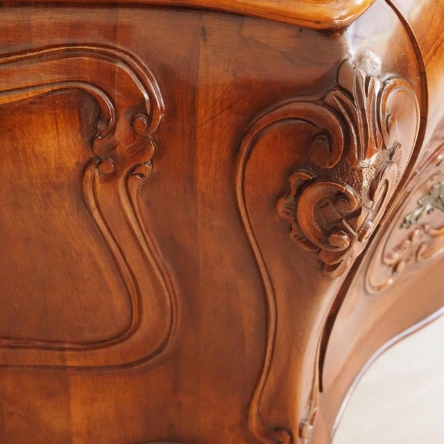 Baroque Chest of Drawers in Walnut, 1900 For Sale - Image 10 of 17