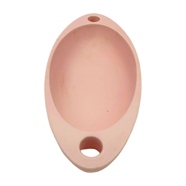 This elegant California Pottery centerpiece features a large, soft pink #437 bowl by Hyalyn Pottery. Its sleek, minimalist...