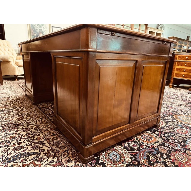 Brown Italian Desk in Leather For Sale - Image 8 of 18