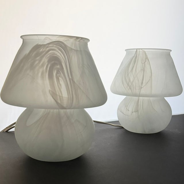 Ivory Murano Glass Table Lamps, 1960s, Set of 2 For Sale - Image 8 of 18