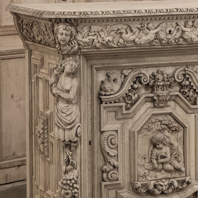 Mid 19th Century 19th Century French Renaissance Revival Hand Carved Oak Buffet in Stripped Oak For Sale - Image 5 of 18
