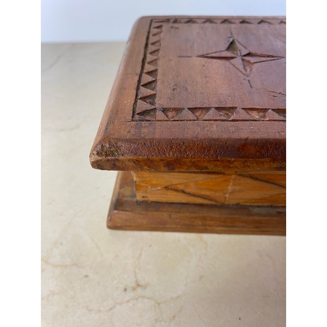Vintage Hand-Carved Wood Folk Art Lidded Box With Star Motif For Sale - Image 10 of 12