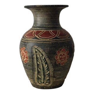 Vintage Hand-Painted Folk Art Ceramic Vessel With Lid — Charcoal & Rust, Circa Mid-20th Century For Sale