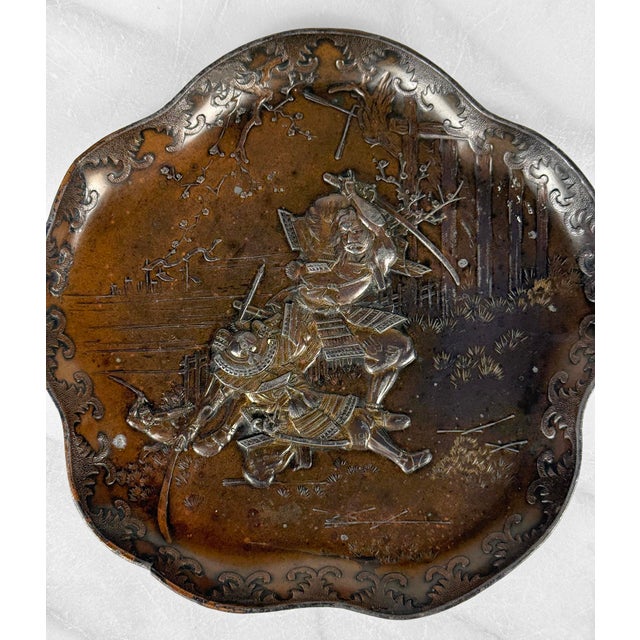 Early 20th Century Antique Japanese Meiji Copper Samurai Warrior Catchall Dish For Sale - Image 5 of 6