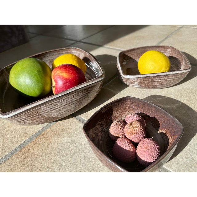 1970s Square Handcrafted Ceramic Art Bowls from Serocka, Germany, 1970s, Set of 3 For Sale - Image 5 of 15