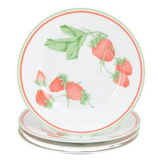 Fraise Series Lunch Plates in Porcelain by Bill Goldsmith for Limoges, 1980s, Set of 4 For Sale