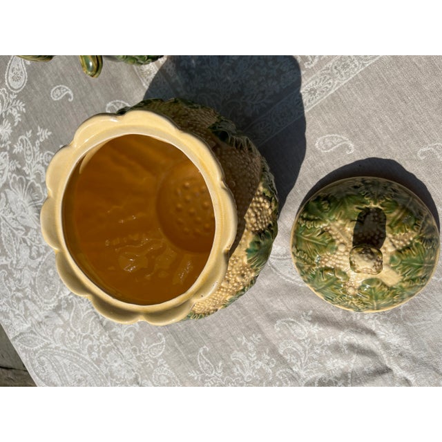 Vintage Majolica Lidded Cauliflower Jar and Pitcher Set- 2 Pieces For Sale - Image 4 of 5