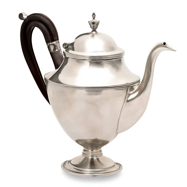 Portuguese, d. Maria, smooth baluster-shaped body. Lisbon assay mark (l-35) registered in 1804 to 1810, dms goldsmith's...