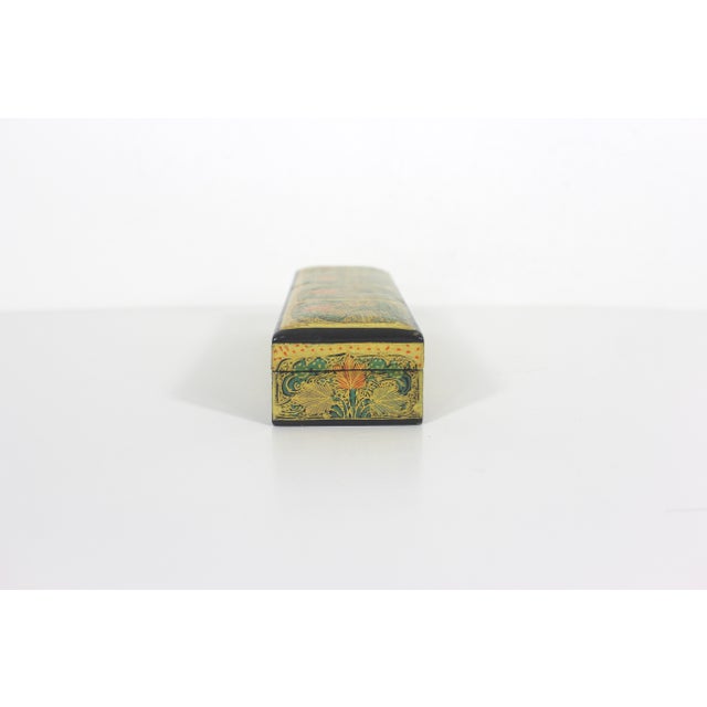 Vintage Kashmir Papier Maché Trinket Box, Hand Painted 22ct Gold Lacquered Jewelry Storage For Sale - Image 4 of 11