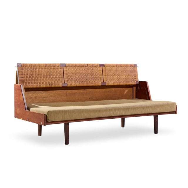 Hans Wegner for Getama Ge6 Mid Century Danish Teak and Cane Daybed Sofa For Sale - Image 10 of 12