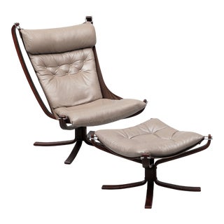 Set of Vintage Falcon Chair with Ottoman by Sigurd Ressell for Vatne Møbler, 1970s For Sale