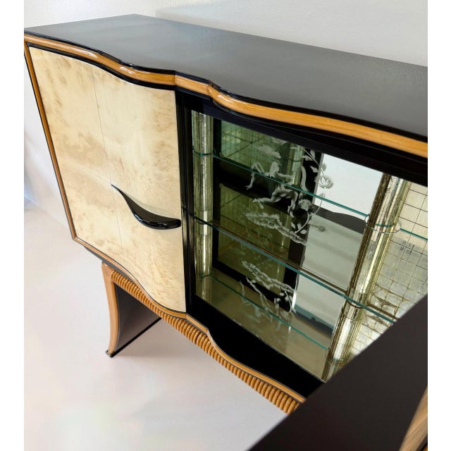 Italian Art Deco Bar Cabinet in Parchment attributed to Paolo Buffa, Italy, 1940s For Sale - Image 18 of 18
