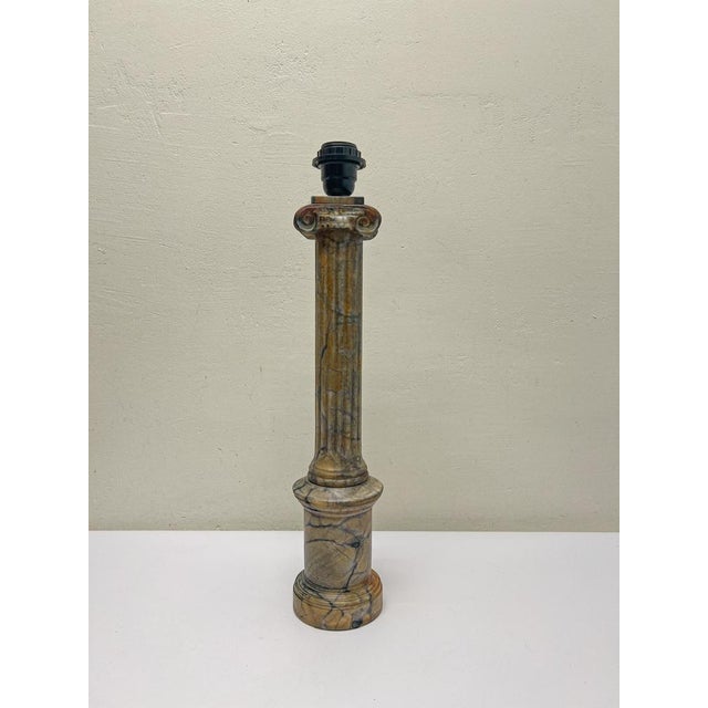 Greek Corinthian Column Table Lamp in Alabaster, 1970s For Sale - Image 16 of 16