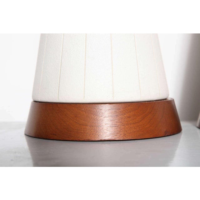 Michael Lax Substantial White Incised Ceramic "Hourglass" Table Lamps, Circa 1960 - A Pair For Sale - Image 4 of 13