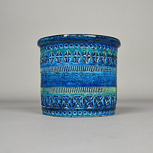 Rimini Blue Flowerpot Cover or Vase by Aldo Londi for Bitossi, 1950s For Sale - Image 3 of 9