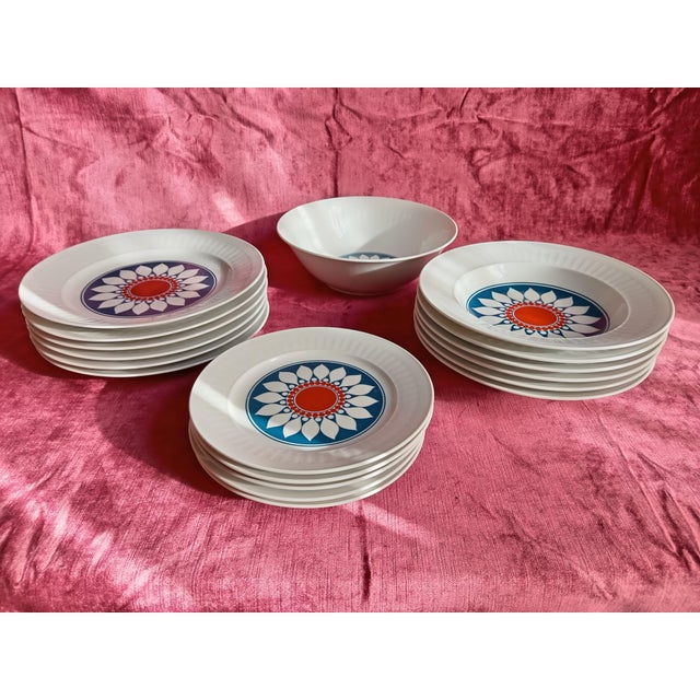 1960s Serving Dishes from Seltmann Weiden, 1960s, Set of 18 For Sale - Image 5 of 8