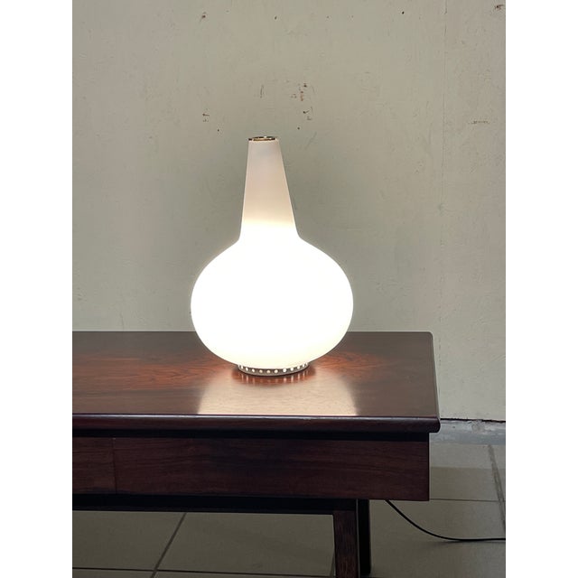 Mid-Century Modern Opaline Glass Model 1837/1 Vase Lamp by Max Ingrand for Fontana Arte, 1950s For Sale - Image 3 of 16