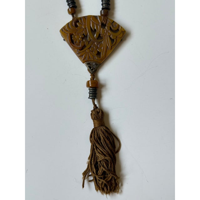 Vintage Alice Caviness Carved Celluloid Chinoiserie Tassel Necklace 1960s For Sale - Image 4 of 8