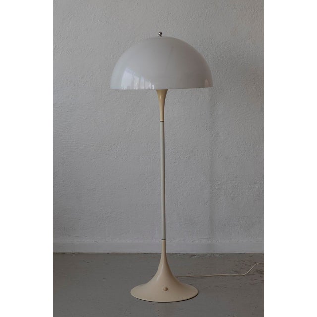 1970s Panthella Floor Lamp by Verner Panton for Louis Poulsen, 1970s For Sale - Image 5 of 5
