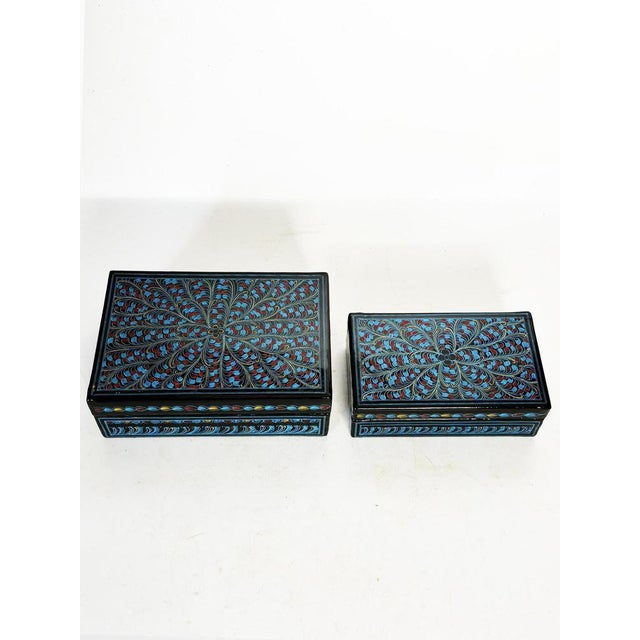 Blue Nesting Boxes in Lacquered Wood, France, 1970s, Set of 2 For Sale - Image 4 of 14