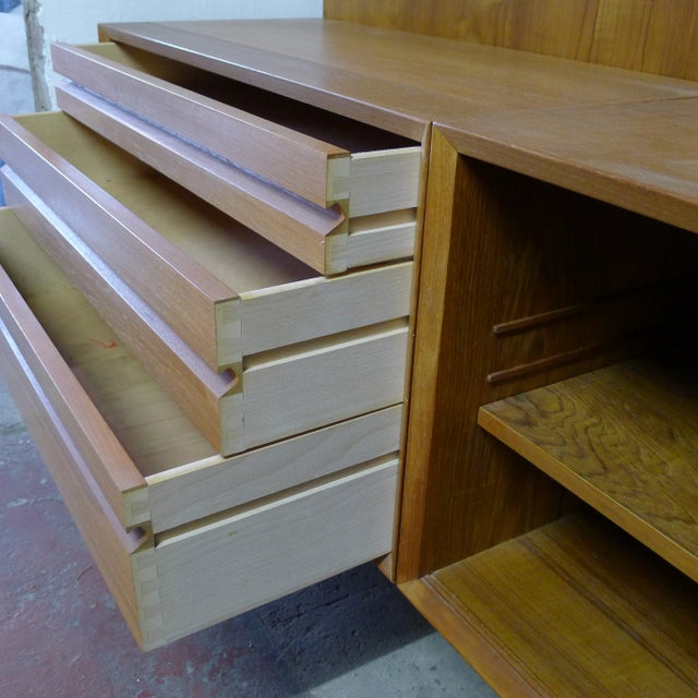 Wood Mid-Century Modular Royal System Wall Unit by Poul Cadovius for Cado For Sale - Image 7 of 15