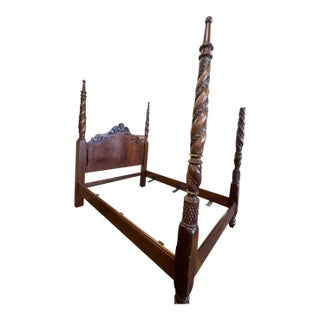 Vintage Traditional Hand Carved Solid Walnut Queen Four Poster Bed For Sale