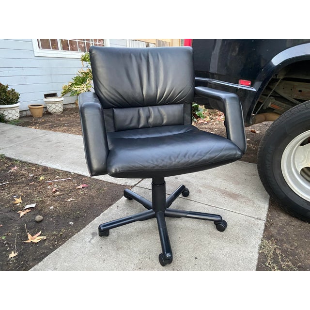Vintage Mario Bellini Leather Swivel Executive Desk Chair for Vitra For Sale - Image 12 of 12
