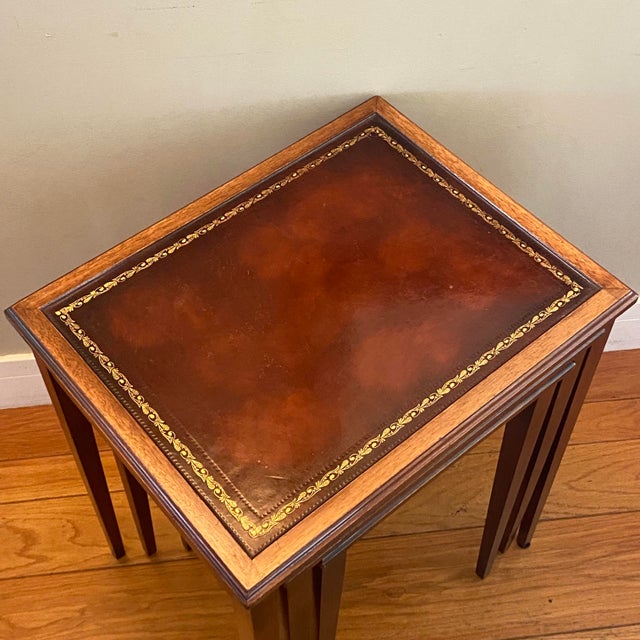 1950s Edwardian Style Nesting Tables by Hekman - Set of 3 For Sale - Image 5 of 18