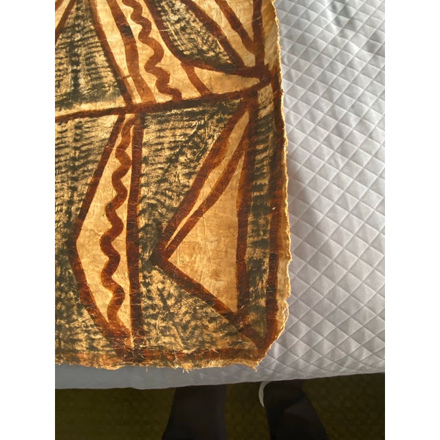 Mid 20th Century Large Fijian Masi Tapa Cloth With Hand Painted Geometric Kesa Motifs For Sale In Providence - Image 6 of 9