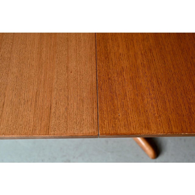 Vintage Scandinavian Oval Table with Central Pedestal Base, 1970s For Sale - Image 14 of 18