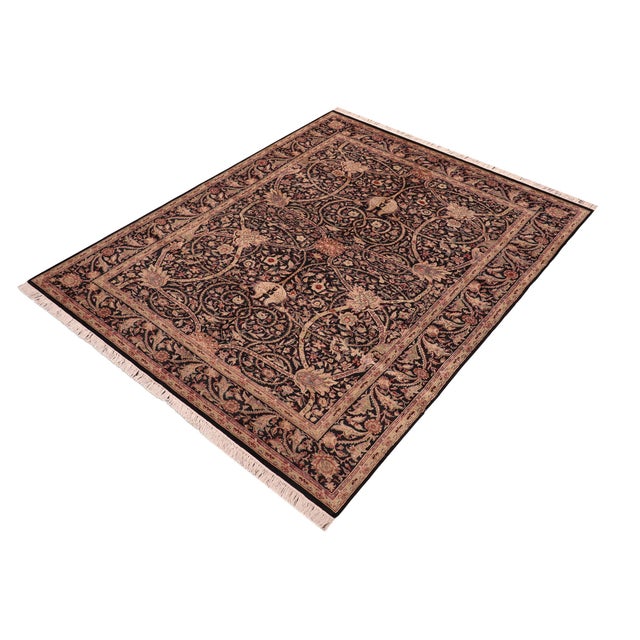 Designed with mesmerizing intricacy and gorgeous color palette, this hand-knotted masterpiece demonstrates the beauty and...