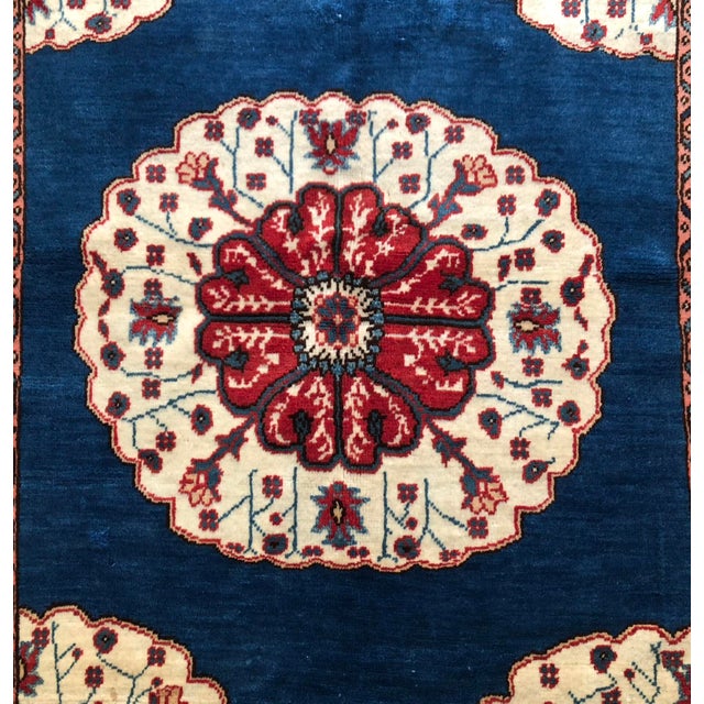 Blue Vintage Turkish Rug | Floral Medallion | 4'1"x5'5" For Sale - Image 8 of 8