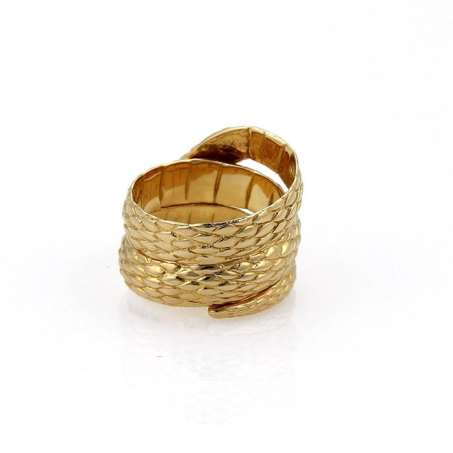 Mid 20th Century Diamond Coiled Snake Ring 18K Yellow Gold Size 6.5 For Sale In Miami - Image 6 of 8