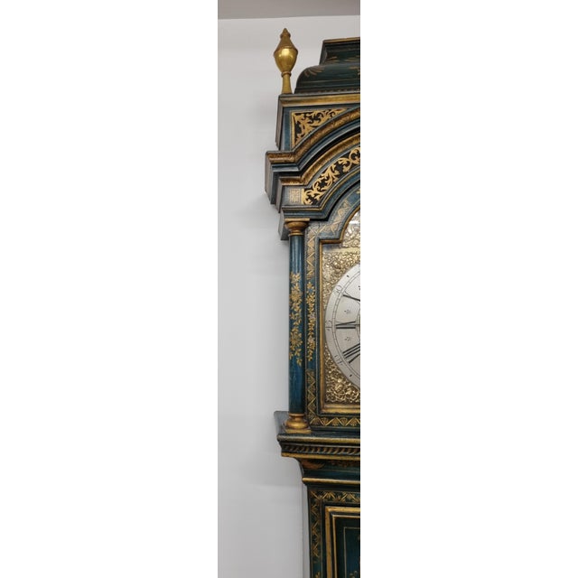 Gilt-Lacquer Longcase Clock by William Kipling, London, 1720 For Sale - Image 4 of 18