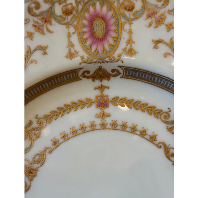 Early 20th Century Set of Twelve Royal Worcester England Gilt Dinner Plates for r.h. Macy. New York For Sale In Los Angeles - Image 6 of 8