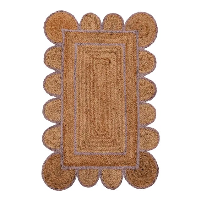 Lavender Trim Jute Scallop Braided Handmade Rug 4x6 Ft. For Sale