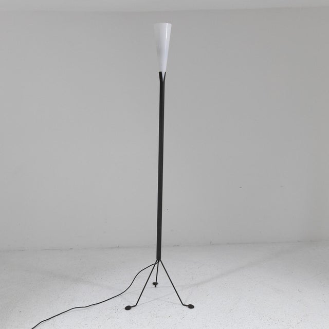 Floor Lamp in Glass and Metal from Veart, 1980s For Sale - Image 9 of 9