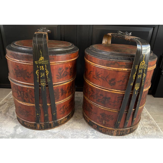 Chinese Pair Large 19th Century Chinese Wedding Baskets For Sale - Image 3 of 15