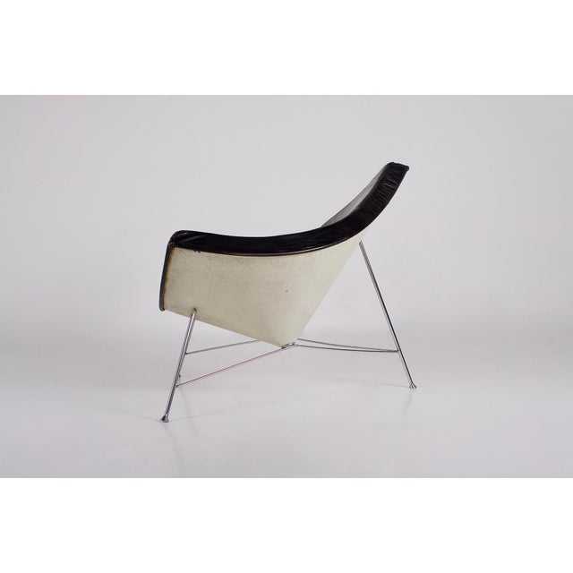 Coconut Chair by George Nelson, first edition by Herman Miller circa 1960. Unlike later Vitra editions, the shell is made...