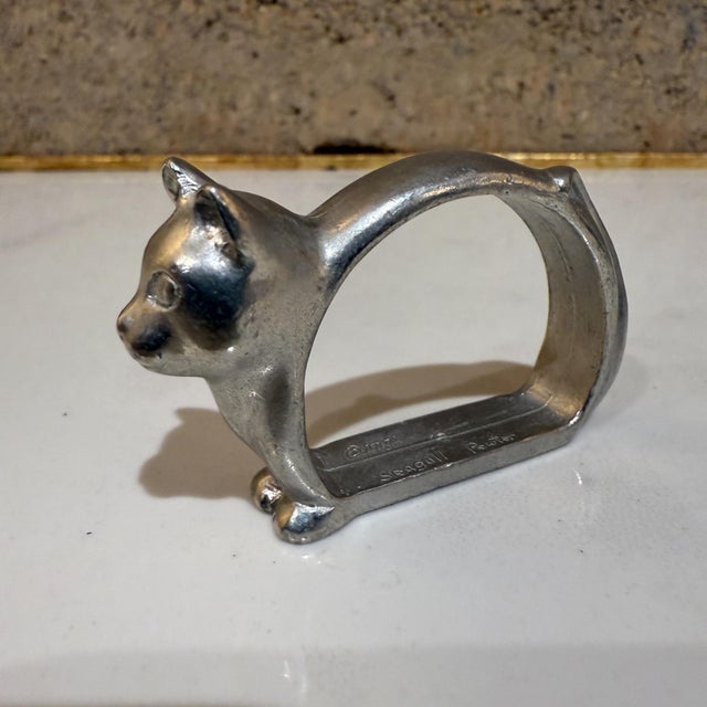 Modern Modern Aluminum Napkin Rings Cat Set of Eight (8) For Sale - Image 3 of 9