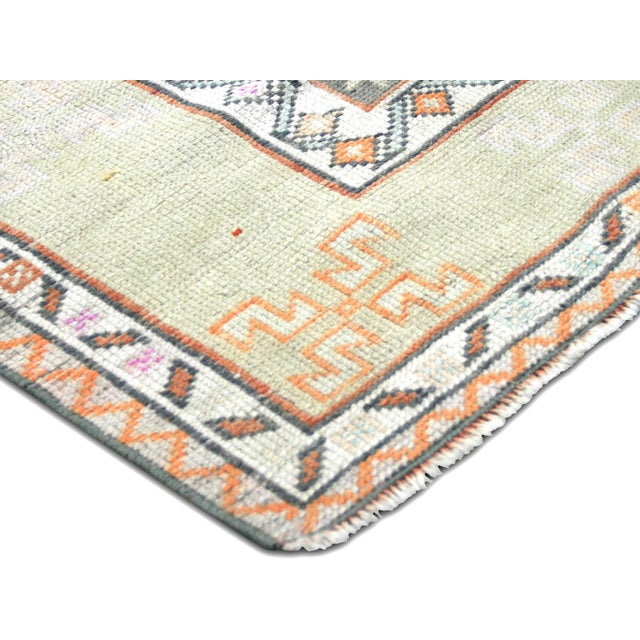 Traditional 1960s Turkish Oushak Rug For Sale - Image 3 of 6