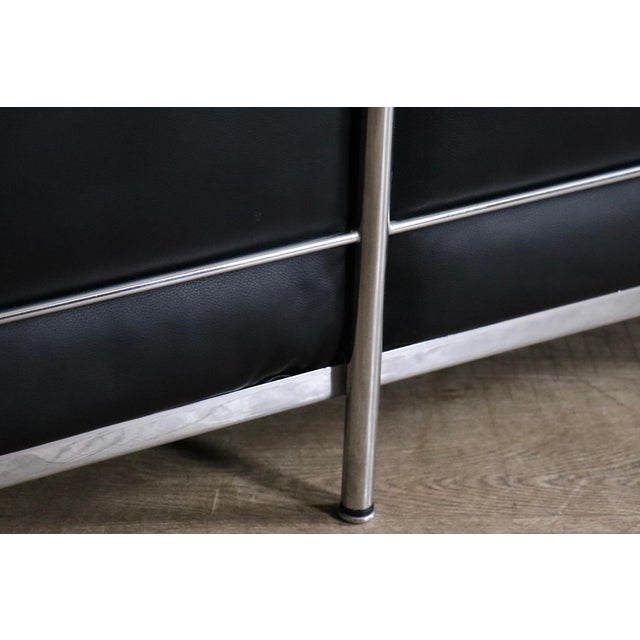LC2 Three-Seater Sofa by Charlotte Perriand for Cassina, 1960s For Sale - Image 13 of 16