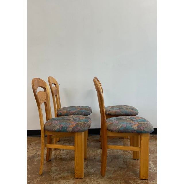 1970s Set of 4 Mid-Century Danish Pine Dining Chairs in "U-Back" Style in Style of Rainer Daumiller For Sale - Image 5 of 13