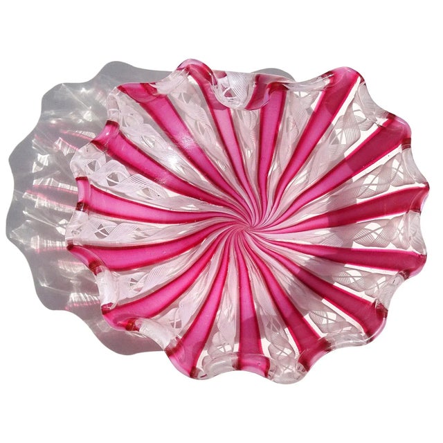 Mid-Century Modern Murano Fratelli Toso Pink White Ribbons Italian Art Glass Vintage Decorative Scalloped Rim Dish Bowl For Sale - Image 3 of 7