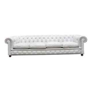 Poltrona Woman 4 Seater Chester Sofa Chesterfield Italy Leather White Single Piece- For Sale