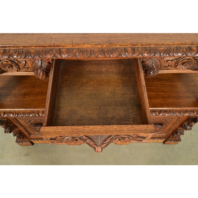 R. J. Horner Style Renaissance Revival Carved Oak Sideboard or Bar Cabinet, Circa 1890s For Sale In South Bend - Image 6 of 17