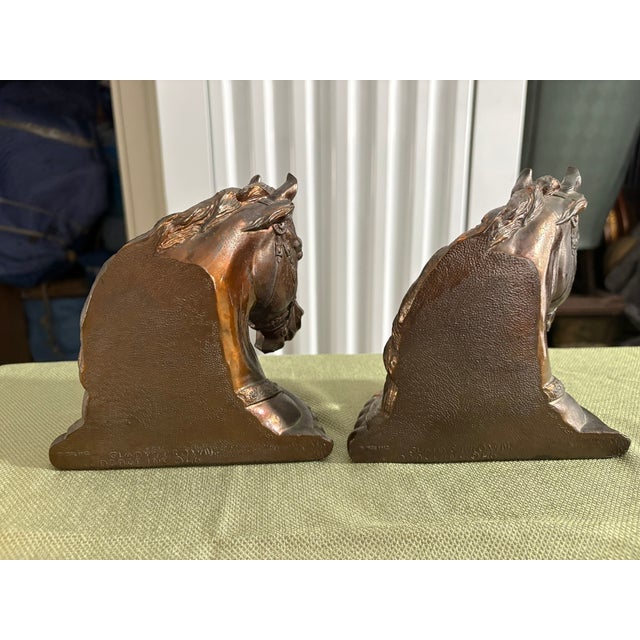 Mid-Century Modern Pair of Vintage Cast Metal Horse Bust Bookends by Gladys Brown for Dodge, Inc., Early 20th Century For Sale - Image 3 of 6