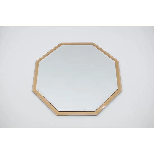 Hollywood Regency 2-Tone Hexagonal Mirror from Schöninger, 1970s For Sale - Image 6 of 8