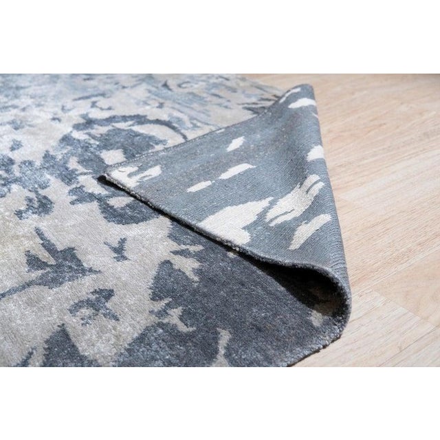 9x12 Ivory Hand-Knotted Wool Mirrored Inkblot Abstract Modern Carpet Rug For Sale - Image 4 of 4